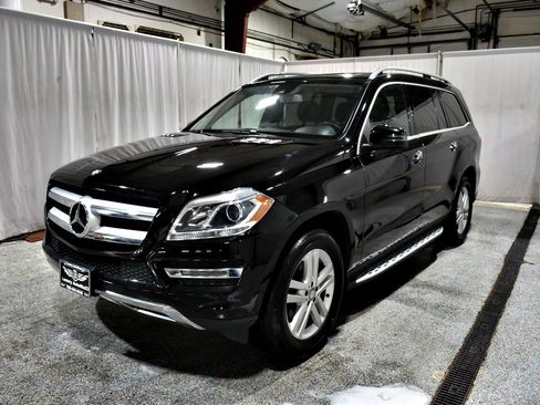 Used 2016 Mercedes-Benz GL 450 4MATIC image 26