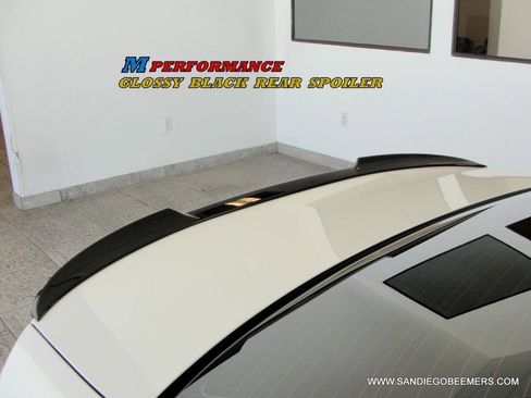 Used 2023 BMW 330i Sedan w/ M Sport Package RWD image 8