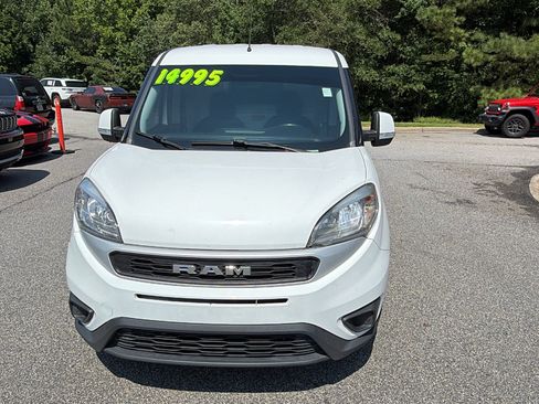 Used 2019 RAM ProMaster City Tradesman SLT FWD image 3