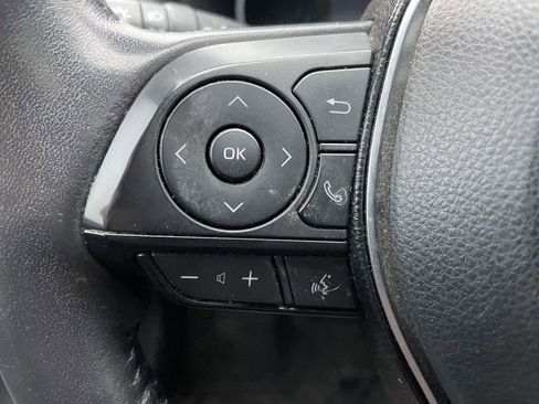 Used 2019 Toyota RAV4 XSE image 32