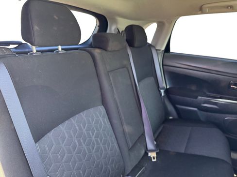 Used 2020 Mitsubishi Outlander Sport ES image 26