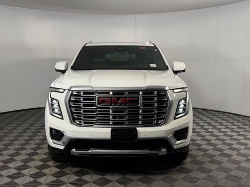 Used 2025 GMC Yukon Denali image 14