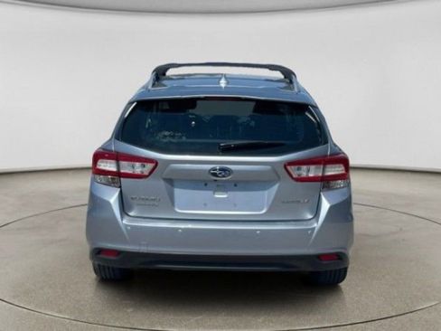 Used 2019 Subaru Impreza 2.0i Limited w/ Popular Package #2 AWD/4WD image 6