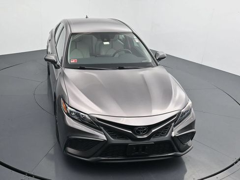Used 2024 Toyota Camry SE AWD/4WD image 22