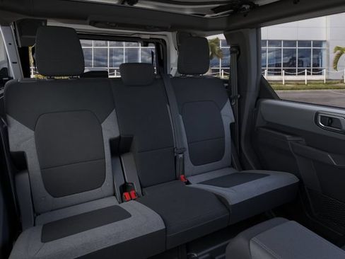 New 2026 Ford Bronco Big Bend w/ Black Appearance Package AWD/4WD image 11