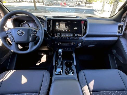 New 2026 Nissan Frontier SV image 5