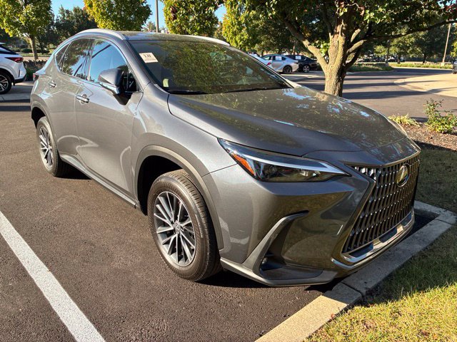 Used 2024 Lexus NX 250 FWD w/ Towing Package (2000 Lbs) image 13