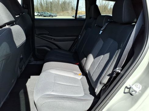 New 2026 Jeep Cherokee Laredo image 7