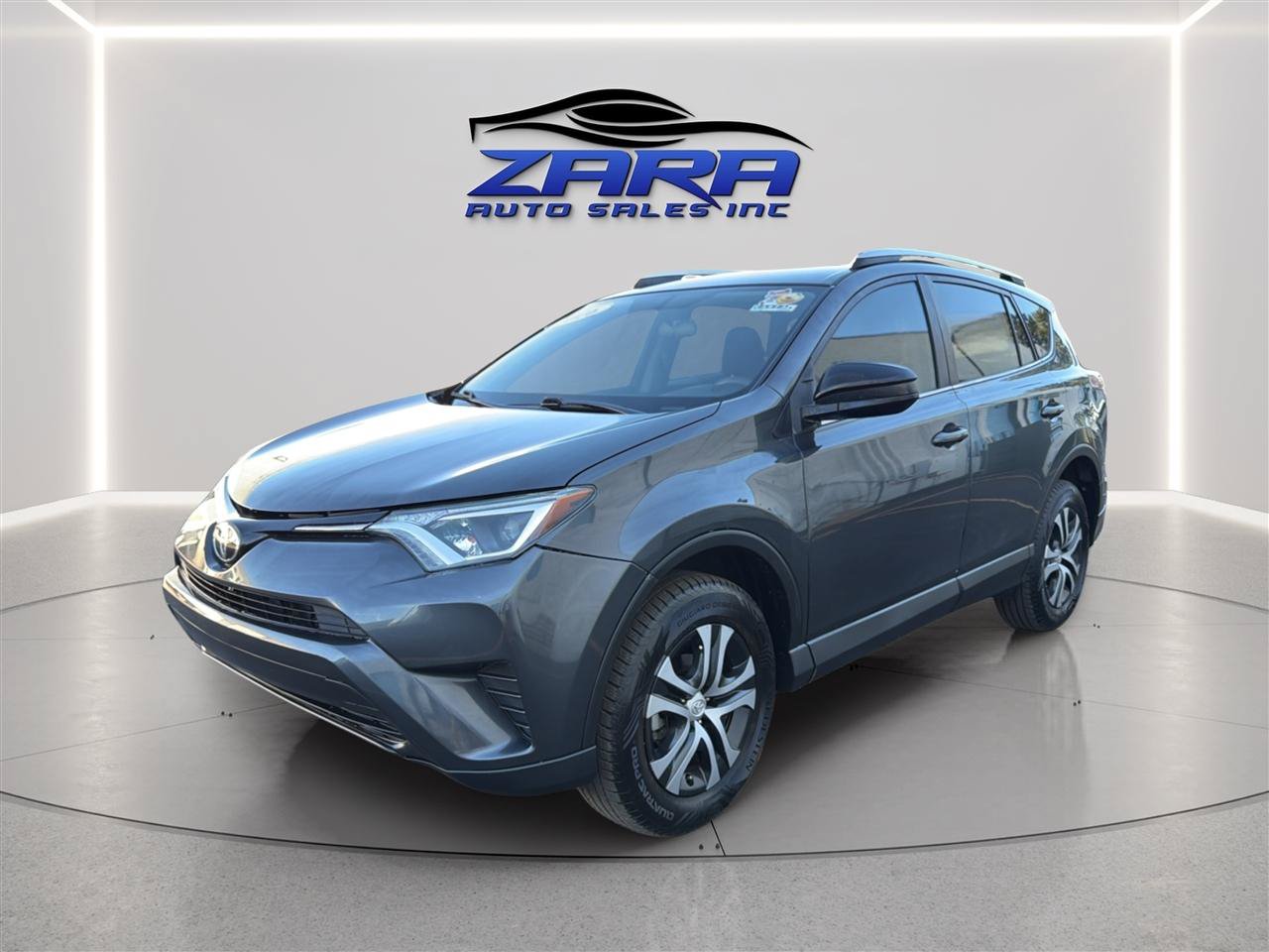 Used 2016 Toyota RAV4 LE AWD/4WD image 3
