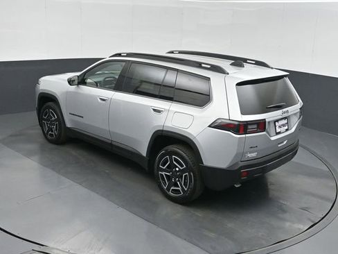 New 2026 Jeep Cherokee Limited AWD/4WD image 33