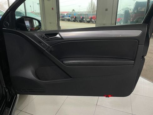 Used 2013 Volkswagen Golf R 2-Door image 21