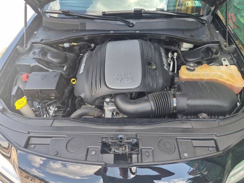 Used 2014 Chrysler 300 C w/ Light Group AWD/4WD image 12