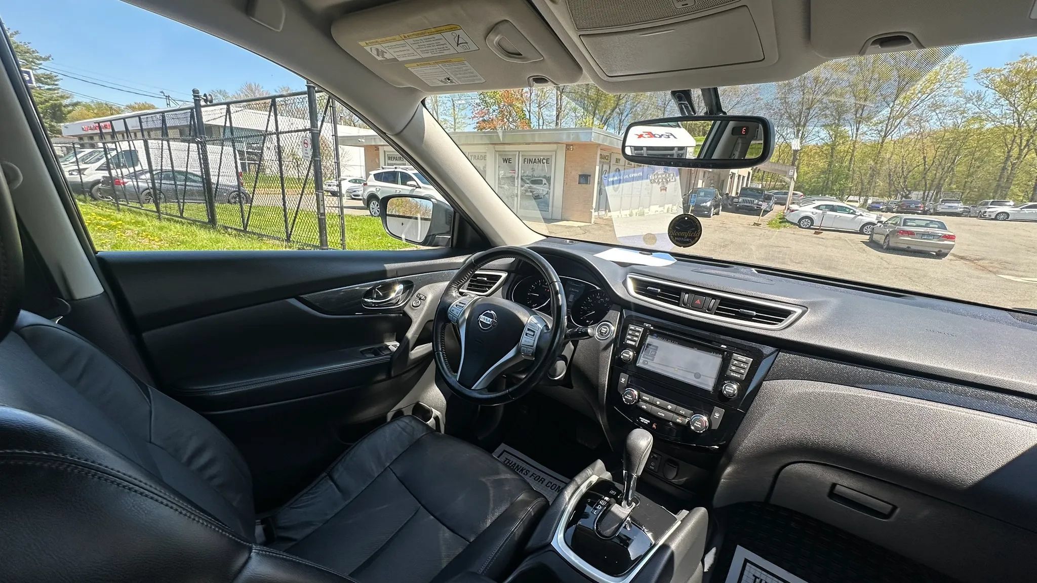 Used 2016 Nissan Rogue SL AWD/4WD image 32