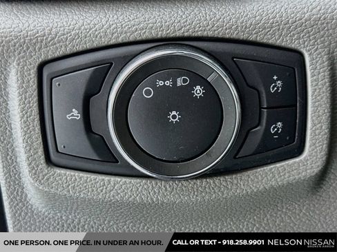 Used 2020 Ford F250 XL w/ STX Appearance Package AWD/4WD image 10