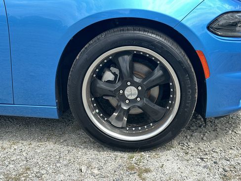 Used 2023 Dodge Charger SXT w/ Cold Weather Package RWD image 12