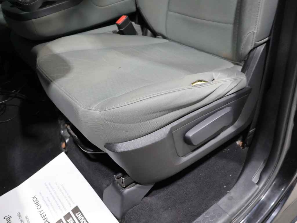 Used 2015 RAM 1500 Express w/ Black Ram 1500 Express Group AWD/4WD image 13