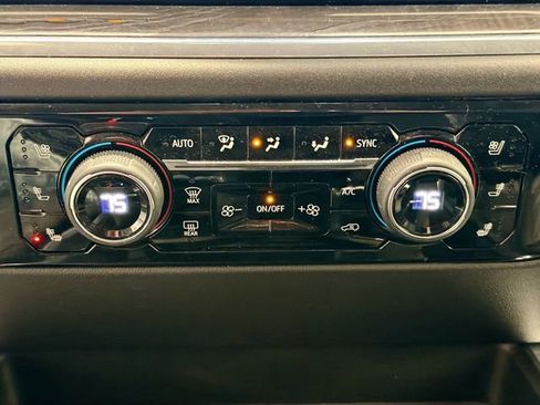 Used 2024 Chevrolet Silverado 1500 LTZ image 15