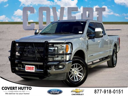 Used 2017 Ford F250 Lariat image 1