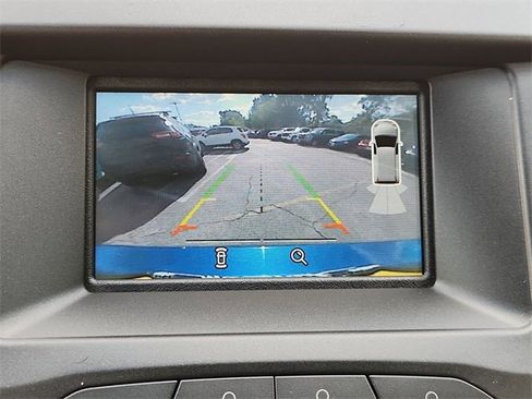 Used 2018 Ford Edge SEL image 14