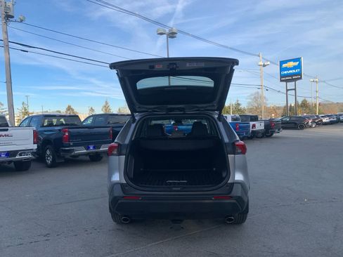 Used 2019 Toyota RAV4 XLE image 43