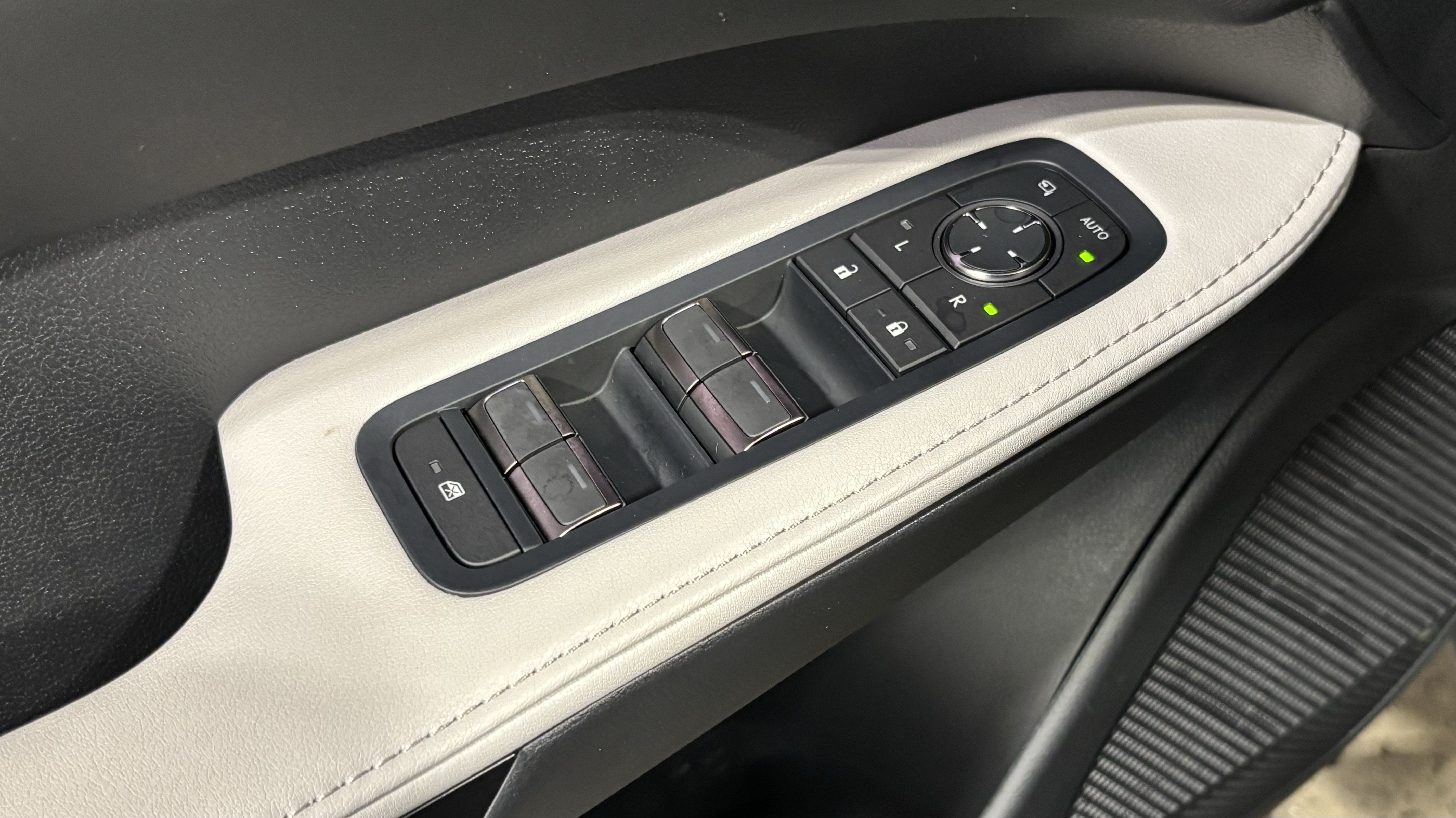 New 2026 Lexus RX 350 Premium Plus w/ Convenience Package AWD/4WD image 16