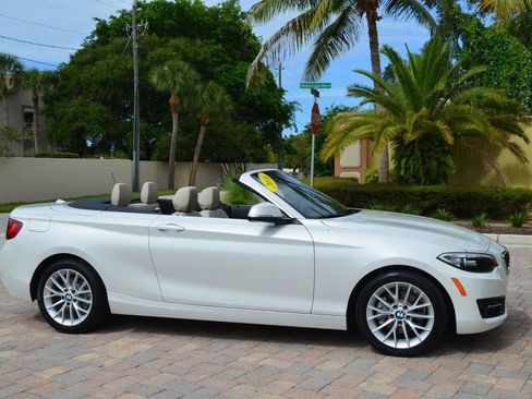 Used 2016 BMW 228i Convertible image 8
