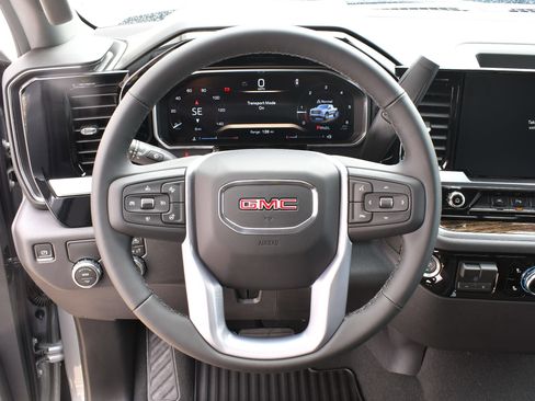 New 2026 GMC Sierra 1500 SLE w/ Preferred Package RWD image 16