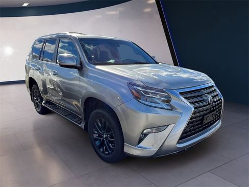Used 2023 Lexus GX 460 Premium image 7