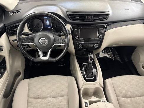 Used 2022 Nissan Rogue Sport SV FWD image 22