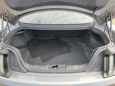 Used 2022 Ford Mustang GT w/ Black Accent Package image 36