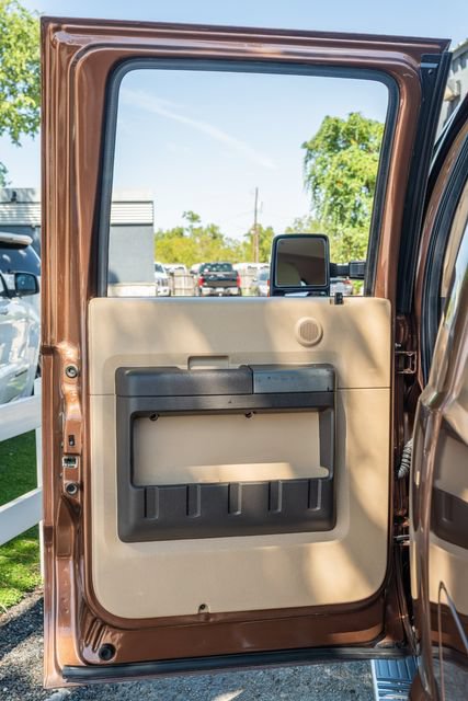 Used 2012 Ford F250 Lariat w/ Lariat Ultimate Pkg AWD/4WD image 33