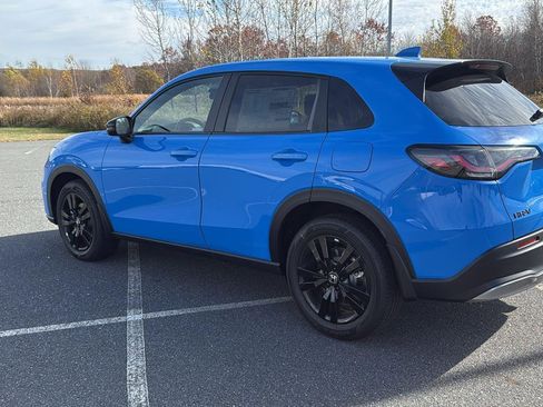 New 2026 Honda HR-V Sport image 11