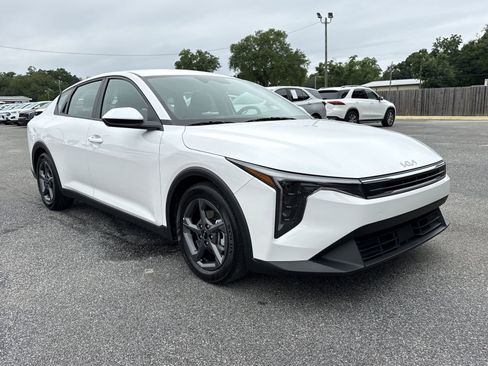 Used 2025 Kia K4 FWD image 7
