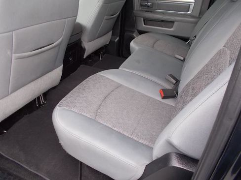 Used 2016 RAM 1500 Big Horn image 25