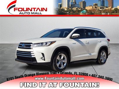 Used 2017 Toyota Highlander Limited