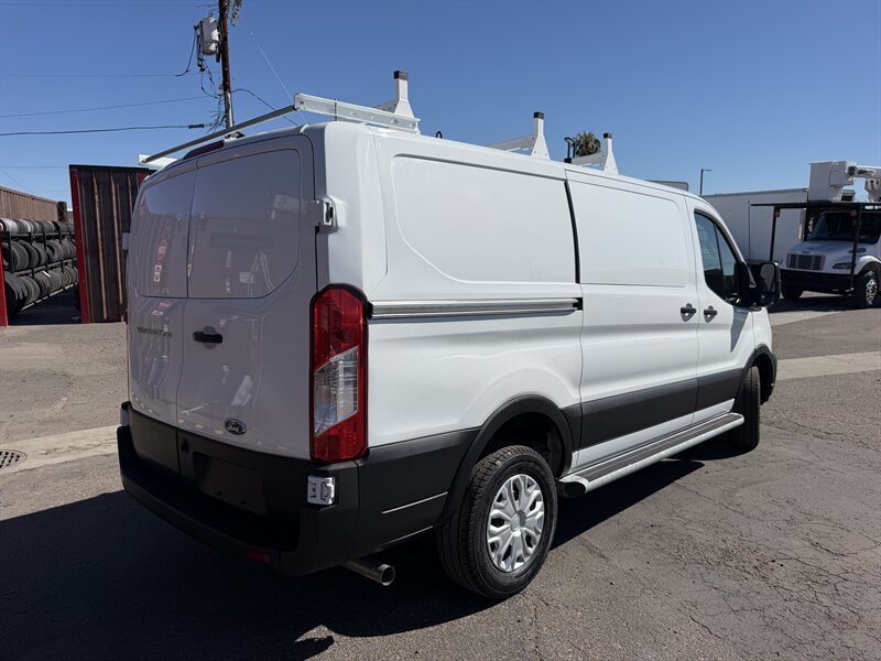 Used 2025 Ford Transit 250 Low Roof w/ Exterior Upgrade Package RWD image 3