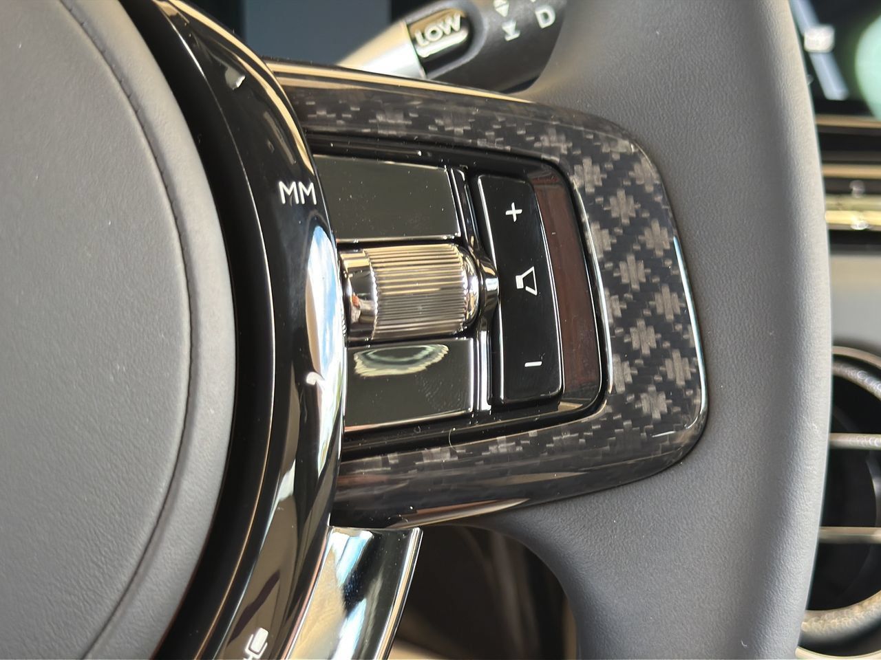New 2027 Rolls-Royce Cullinan Black Badge AWD/4WD image 27