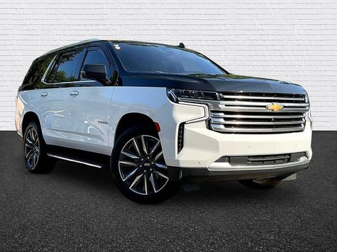 Used 2021 Chevrolet Tahoe High Country RWD image 3