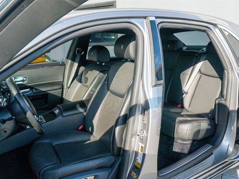 Used 2019 Rolls-Royce Ghost image 53