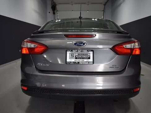 Used 2014 Ford Focus SE w/ Equipment Group 201A image 9