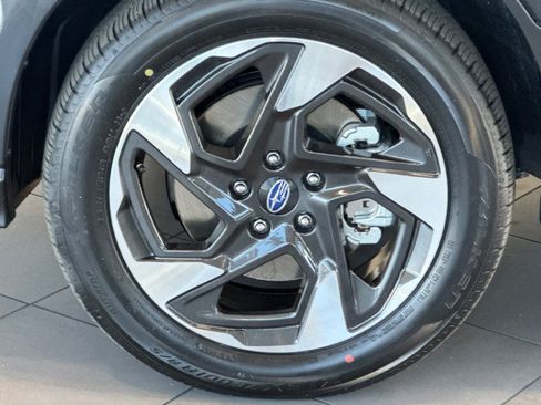 New 2026 Subaru Crosstrek 2.5i Limited w/ Crosstrek Mirror Package image 24