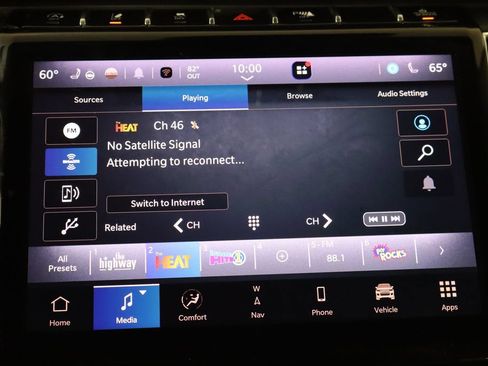 Used 2023 Jeep Grand Cherokee Overland w/ Adv Protech Group III AWD/4WD image 30