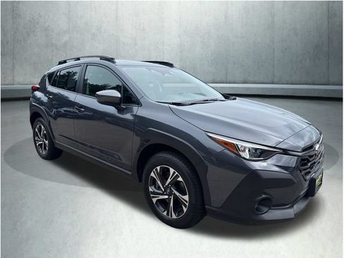 Used 2024 Subaru Crosstrek 2.0i Premium AWD/4WD image 8