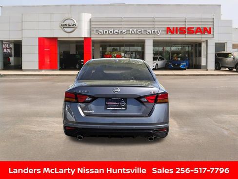 Used 2025 Nissan Altima 2.5 SR image 5