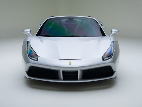 Used 2017 Ferrari 488 Spider RWD image 9
