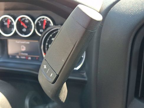 Certified 2022 Chevrolet Silverado 2500 Custom w/ Custom Convenience Package AWD/4WD image 15