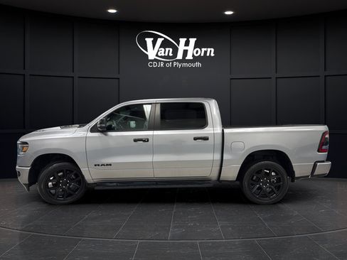 Used 2024 RAM 1500 Laramie AWD/4WD image 4
