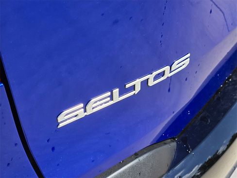 New 2026 Kia Seltos S image 7