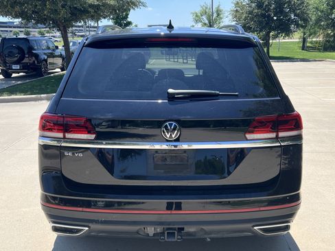 Certified 2023 Volkswagen Atlas SE FWD image 9