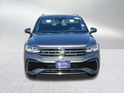 Certified 2024 Volkswagen Tiguan SEL R-Line image 2
